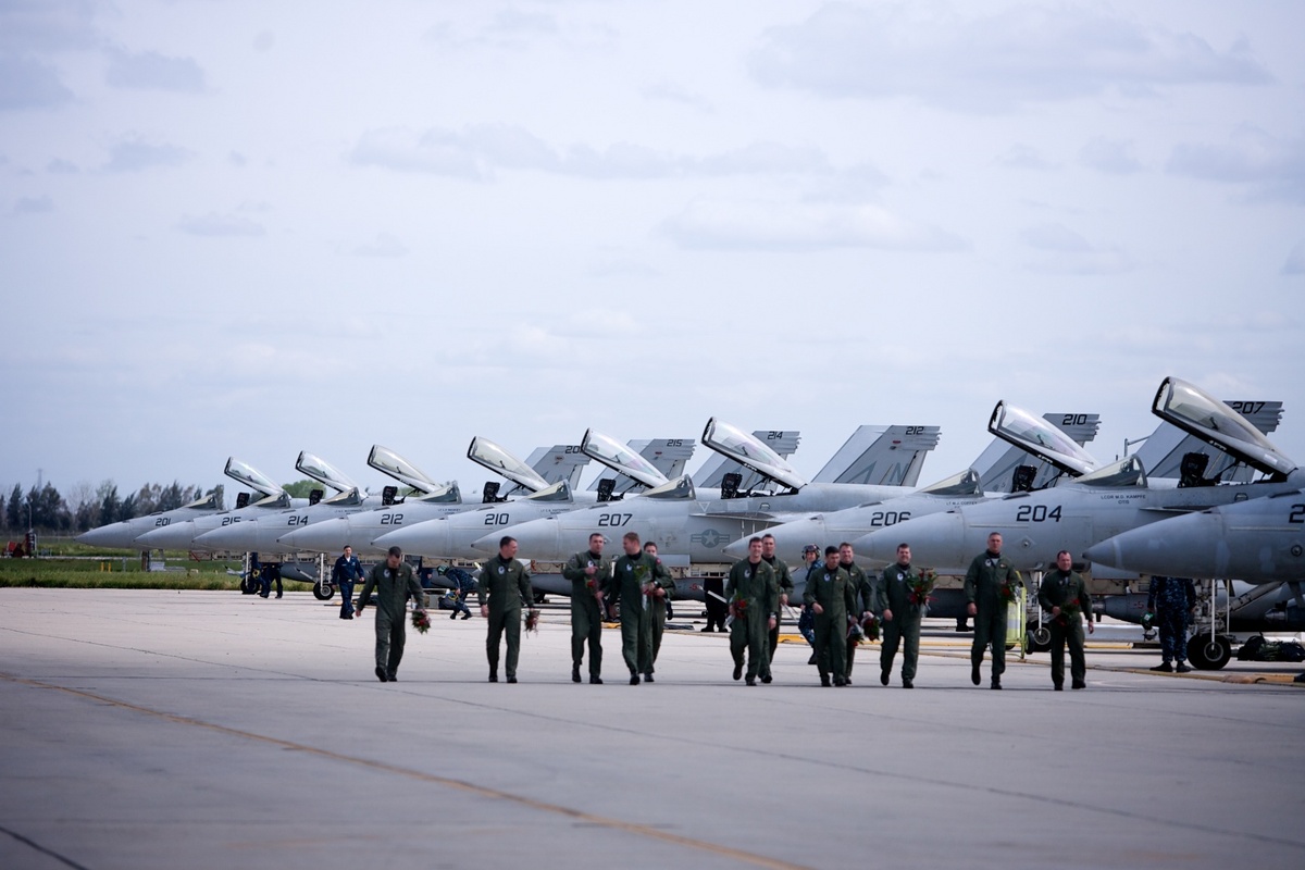 VFA -14 is Home (March 2010)